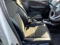 Honda FIT лот № 11001 оценка 3  с аукциона в Японии 6