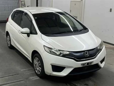 Honda FIT  с аукциона в Японии