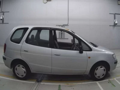 Toyota COROLLA SPACIO