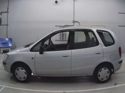 Toyota COROLLA SPACIO