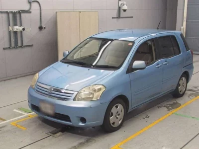 Toyota RAUM