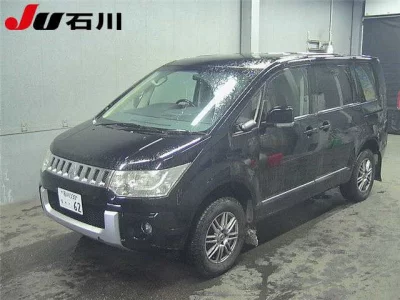 Mitsubishi DELICA D5