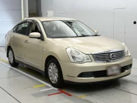 Nissan SYLPHY лот № 90545 оценка 3  с аукциона в Японии 4