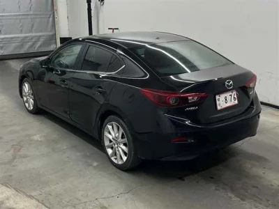 Mazda AXELA  с аукциона в Японии
