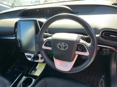 Toyota PRIUS PHV