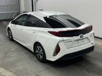 Toyota PRIUS PHV