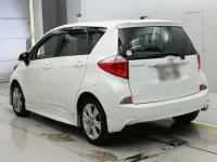Toyota RACTIS лот № 30406 оценка 4  с аукциона в Японии 5