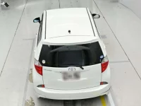 Toyota RACTIS лот № 30406 оценка 4  с аукциона в Японии 7