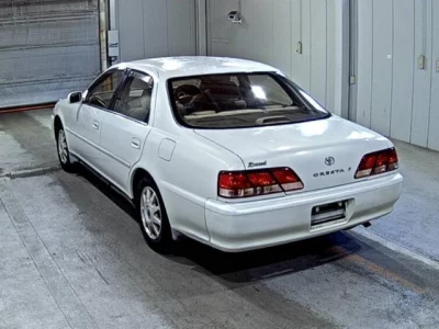 Toyota CRESTA