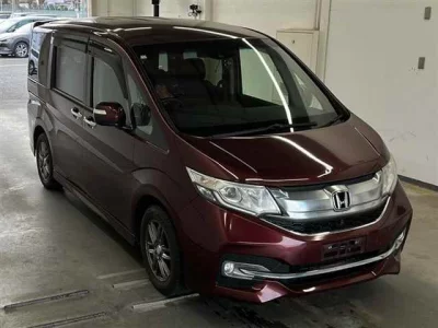 Honda STEP WAGON  с аукциона в Японии
