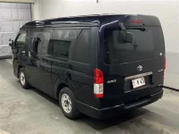 Toyota HIACE VAN лот № 10178 оценка 3.5  с аукциона в Японии 1