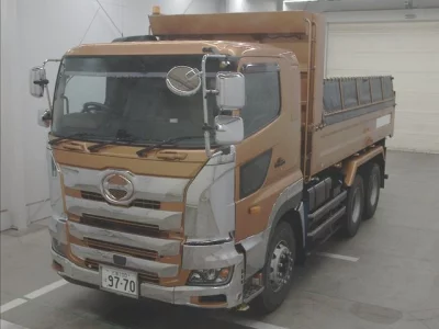 Hino TRUCK