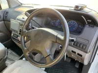 Nissan ELGRAND лот № 80028 оценка X  с аукциона в Японии 2