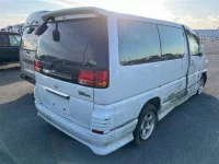 Nissan ELGRAND лот № 80028 оценка X  с аукциона в Японии 4