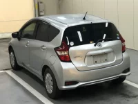 Nissan NOTE лот № 3004 оценка 3.5  с аукциона в Японии 1