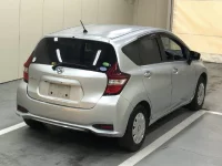 Nissan NOTE лот № 3004 оценка 3.5  с аукциона в Японии 3