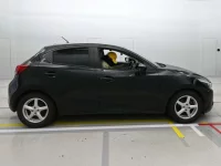 Mazda DEMIO лот № 30457 оценка 3.5  с аукциона в Японии 2