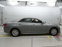 Toyota MARK X лот № 30460 оценка 4  с аукциона в Японии 2