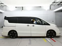 Nissan SERENA лот № 36560 оценка 4.5  с аукциона в Японии 2