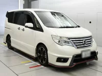 Nissan SERENA лот № 36560 оценка 4.5  с аукциона в Японии 4