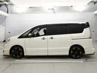 Nissan SERENA лот № 36560 оценка 4.5  с аукциона в Японии 3