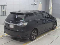 Toyota WISH лот № 30475 оценка 4  с аукциона в Японии 1