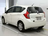 Nissan NOTE лот № 30494 оценка 3.5  с аукциона в Японии 5