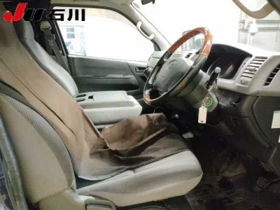 Toyota REGIUS ACE VAN