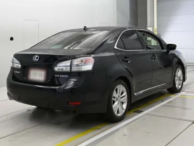 Lexus HS