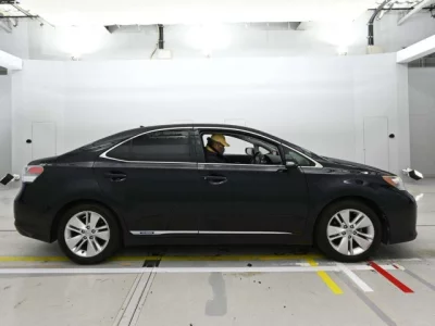 Lexus HS
