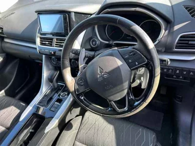 Mitsubishi ECLIPSE CROSS  с аукциона в Японии