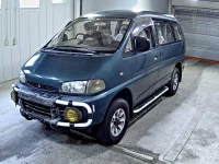 Mitsubishi DELICA лот № 1200 оценка 3.5  с аукциона в Японии 3