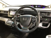 Honda STEP WAGON лот № 3057 оценка 2  с аукциона в Японии 5