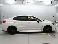 Subaru WRX лот № 30553 оценка 4  с аукциона в Японии 2