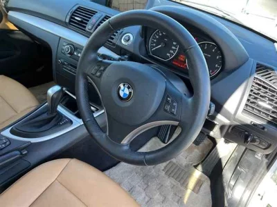 BMW 1-Series  с аукциона в Японии