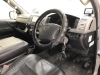 Toyota HIACE VAN лот № 3064 оценка 3.5  с аукциона в Японии 5