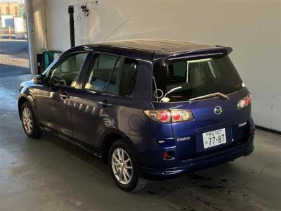 Mazda DEMIO  с аукциона в Японии
