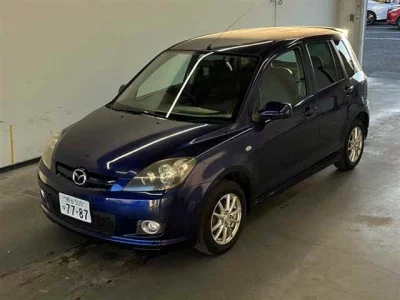 Mazda DEMIO  с аукциона в Японии