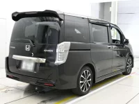 Honda STEP WAGON лот № 30596 оценка 4  с аукциона в Японии 1