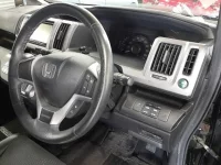 Honda STEP WAGON лот № 30596 оценка 4  с аукциона в Японии 8