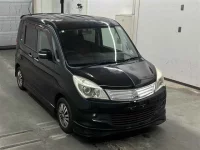 Mitsubishi DELICA D2 лот № 90037 оценка 3.5  с аукциона в Японии 4