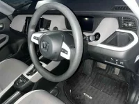 Honda FIT лот № 30456 оценка 4  с аукциона в Японии 2