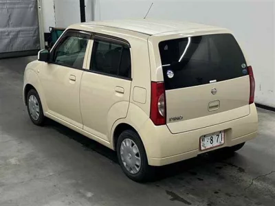 Nissan PINO