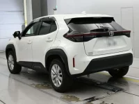 Toyota YARIS CROSS лот № 30614 оценка 4  с аукциона в Японии 5