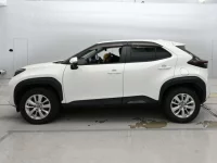 Toyota YARIS CROSS лот № 30614 оценка 4  с аукциона в Японии 3