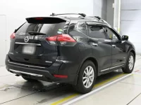 Nissan X-TRAIL лот № 30616 оценка 3.5  с аукциона в Японии 1