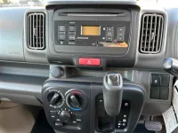 Nissan CLIPPER VAN лот № 90090 оценка 3.5  с аукциона в Японии 5