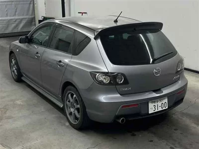 Mazda AXELA  с аукциона в Японии