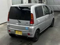 Honda LIFE лот № 90085 оценка 3.5  с аукциона в Японии 4