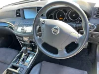 Nissan FUGA лот № 90135 оценка 4  с аукциона в Японии 2